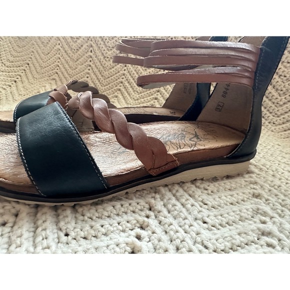 Remounted Leather Strap Sandals, Womens size 37 - Picture 4 of 7